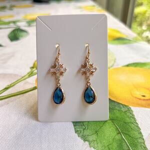 🌷Blue Topaz Sapphire Crystal Cross Shaped Boho Elegant Casual Earrings